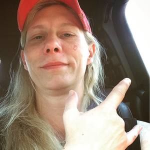 Meet your Posher, Nikki